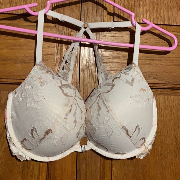 34 DDD LaSenza bras - Picture 1 of 10